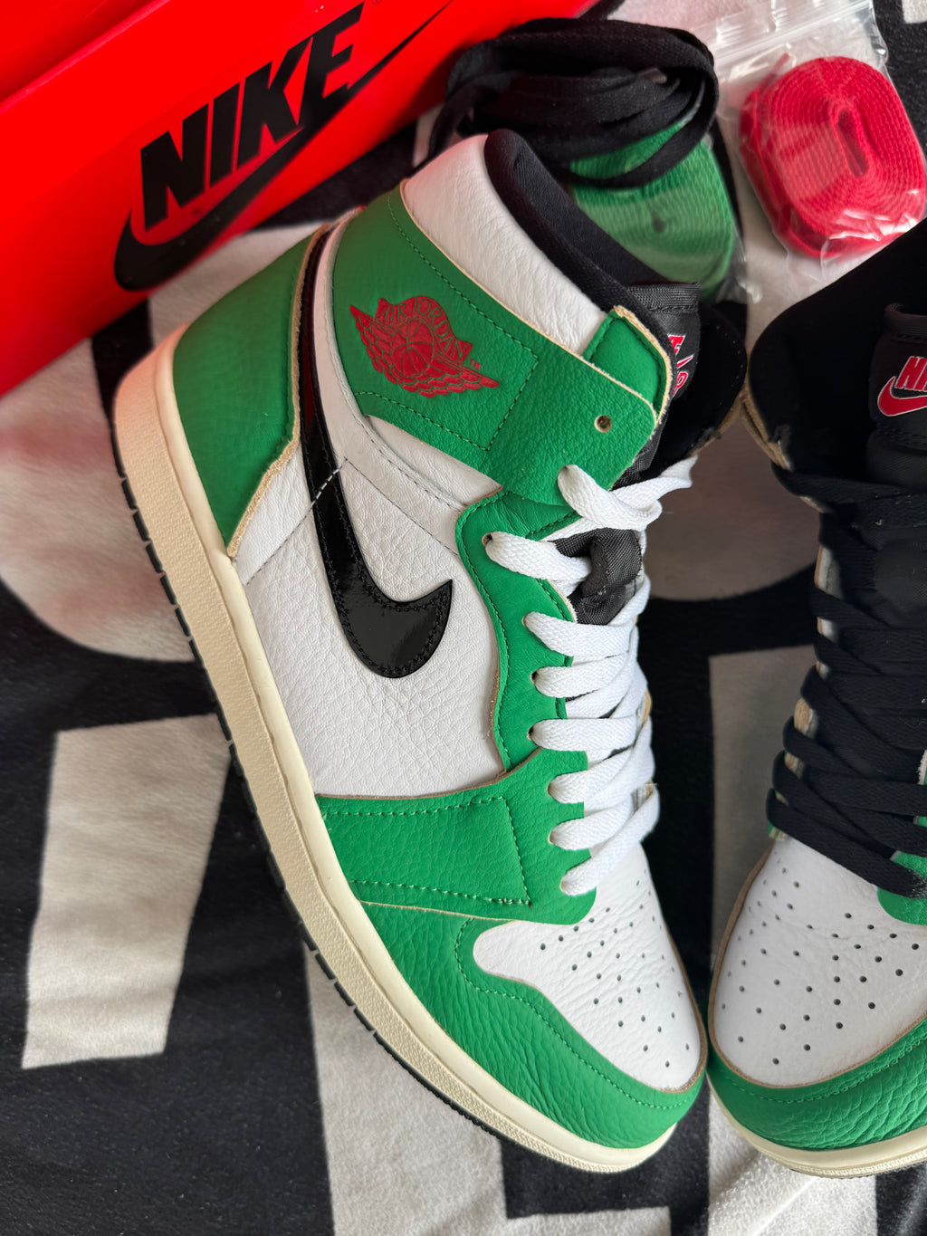 Jordan 1 High Lucky Green (Taille 42)