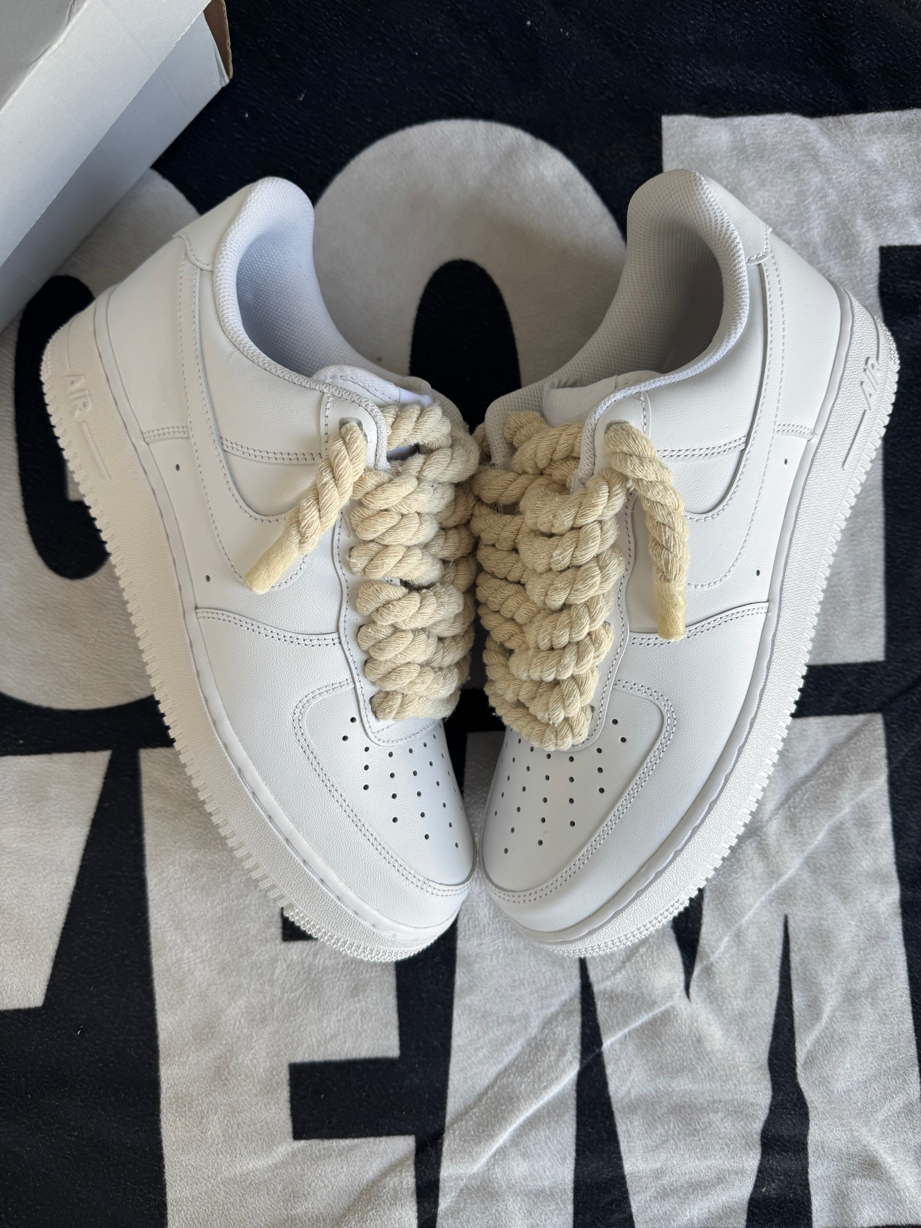 Air Force One White Big Laces Beige (Taille 44)