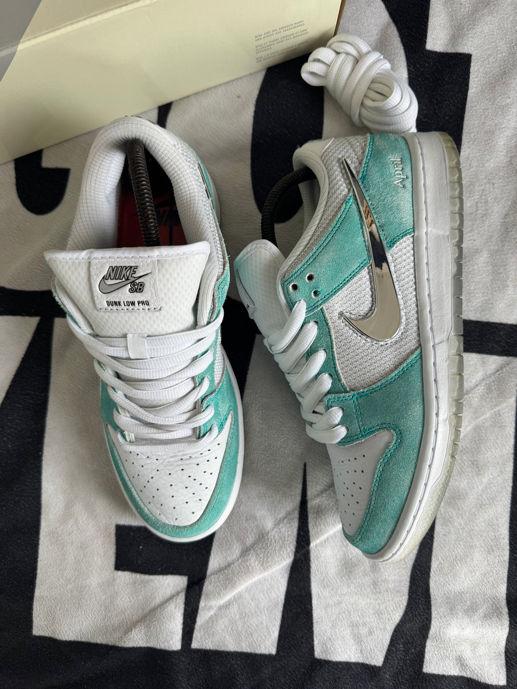 Nike SB Dunk Low April Skateboards (Taille 41)
