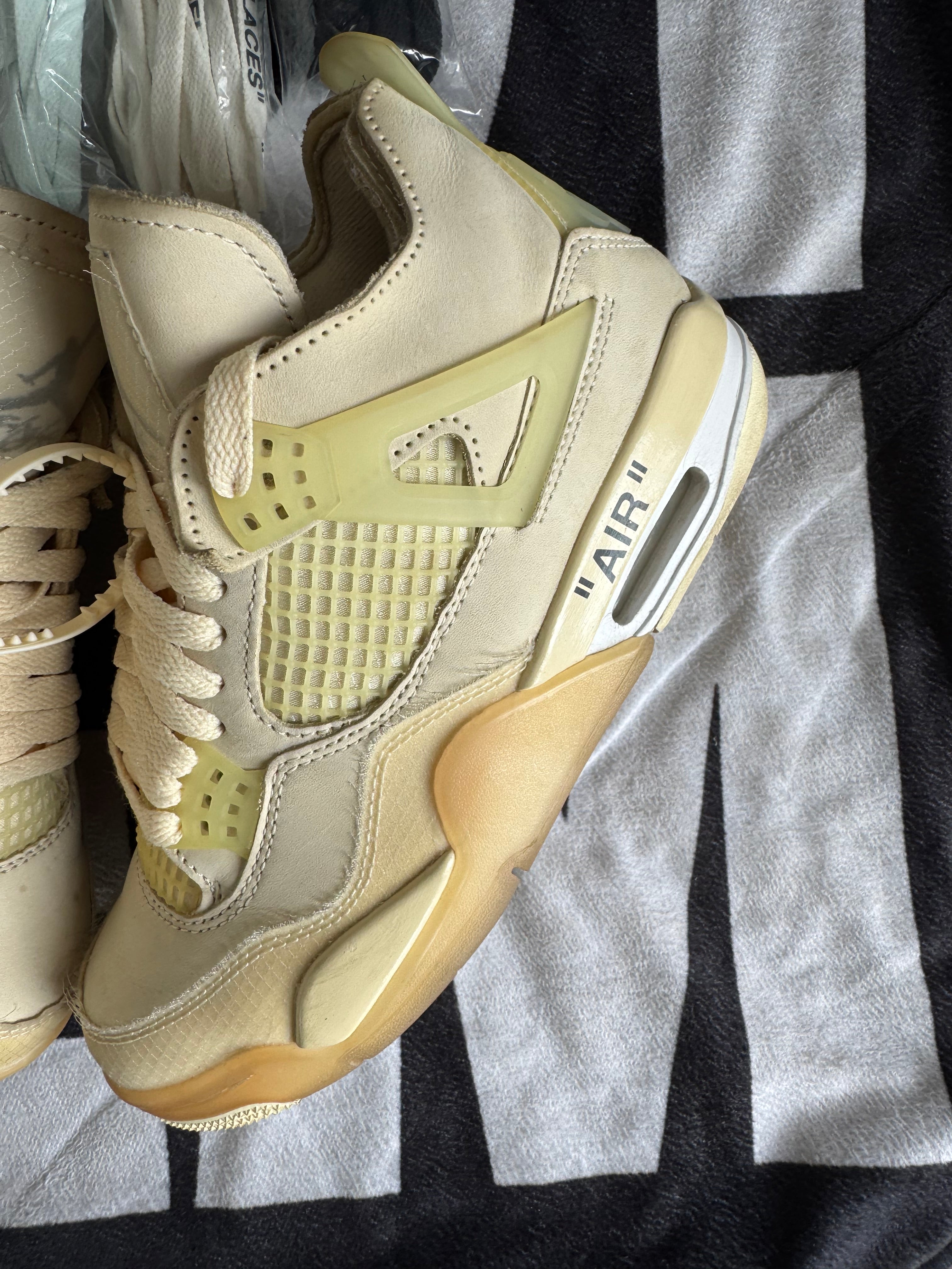 Jordan 4 Retro Off-White Sail (Taille 37.5)