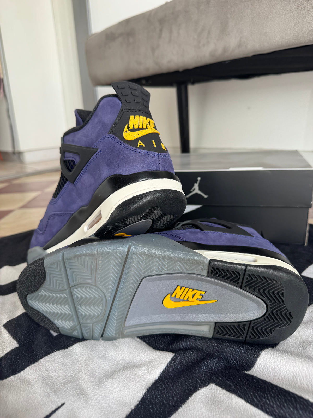 Jordan 4 Lakers (Taille 42)
