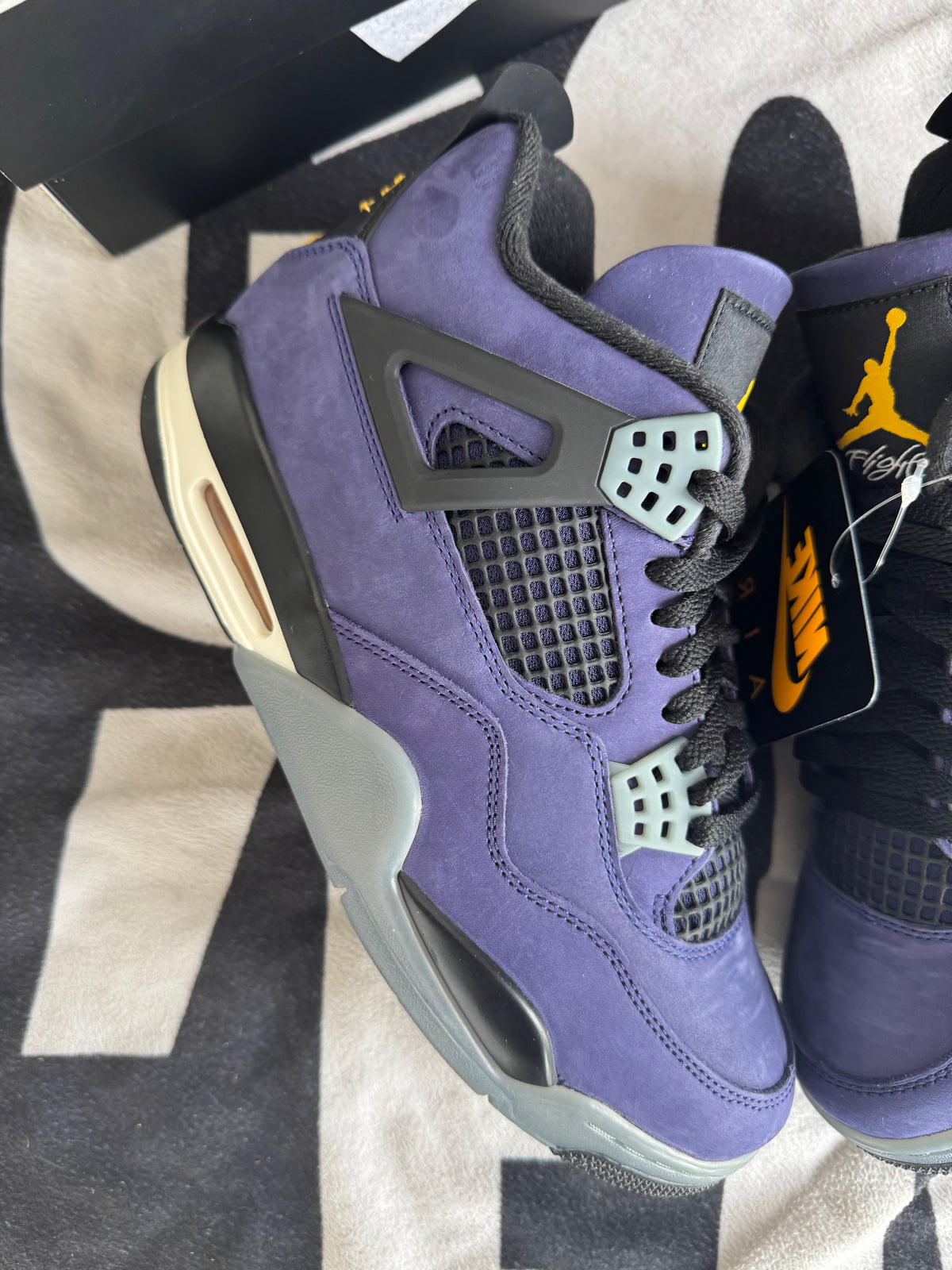 Jordan 4 Lakers (Taille 42)