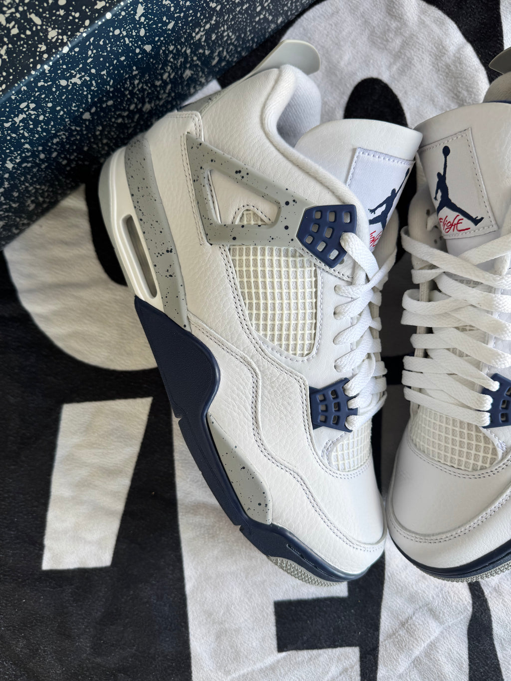Jordan 4 Retro Midnight Navy (Taille 44.5)