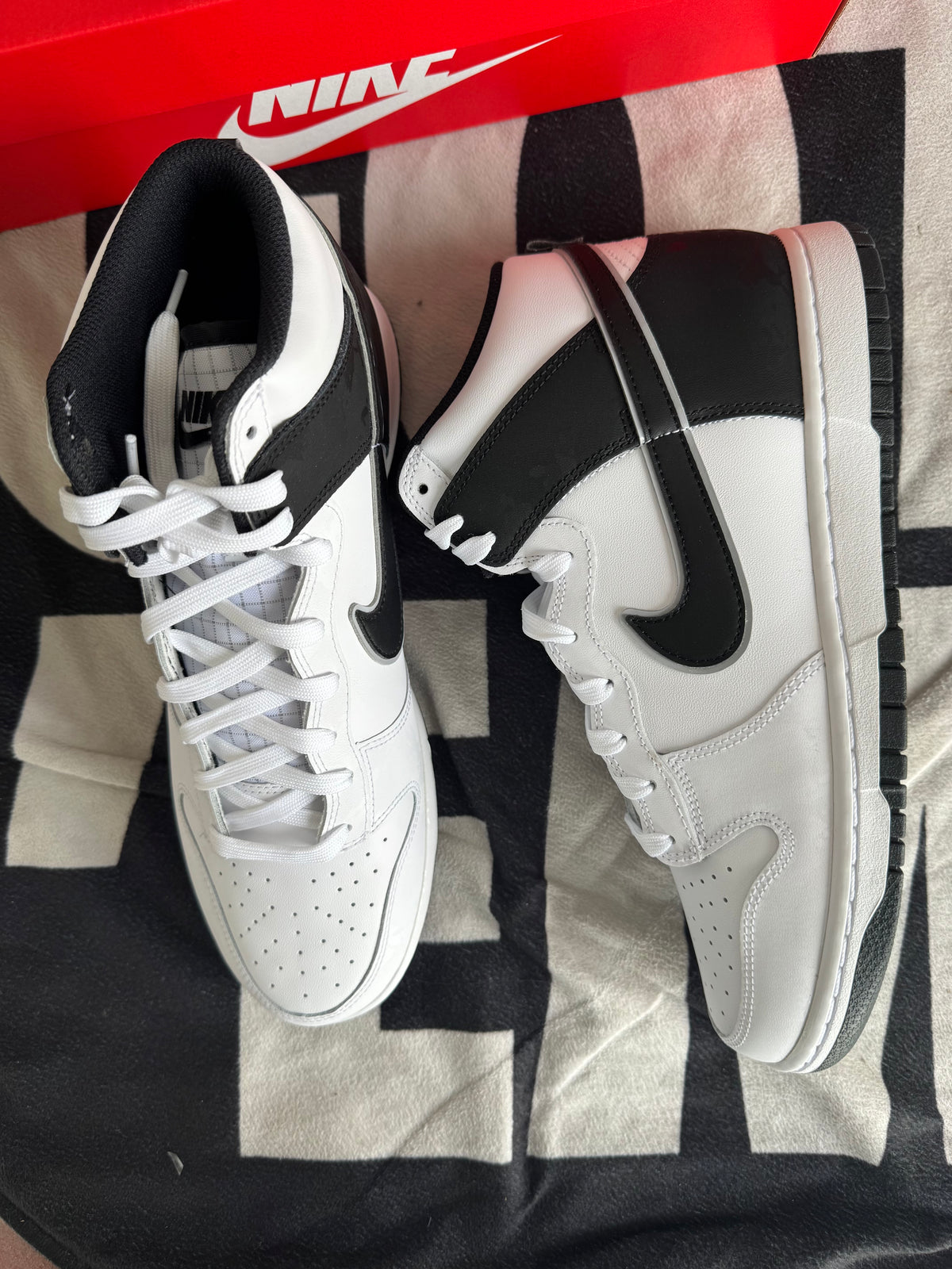 Nike Dunk High White Black Camo (Taille 45)