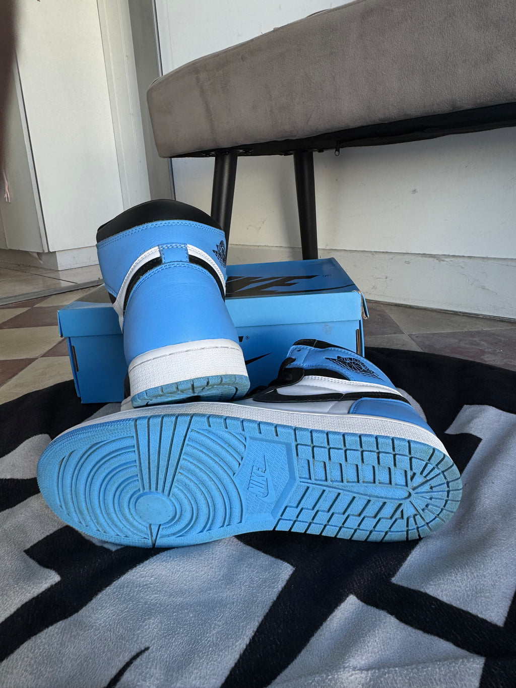 Jordan 1 High UNC Toe (Taille 44)