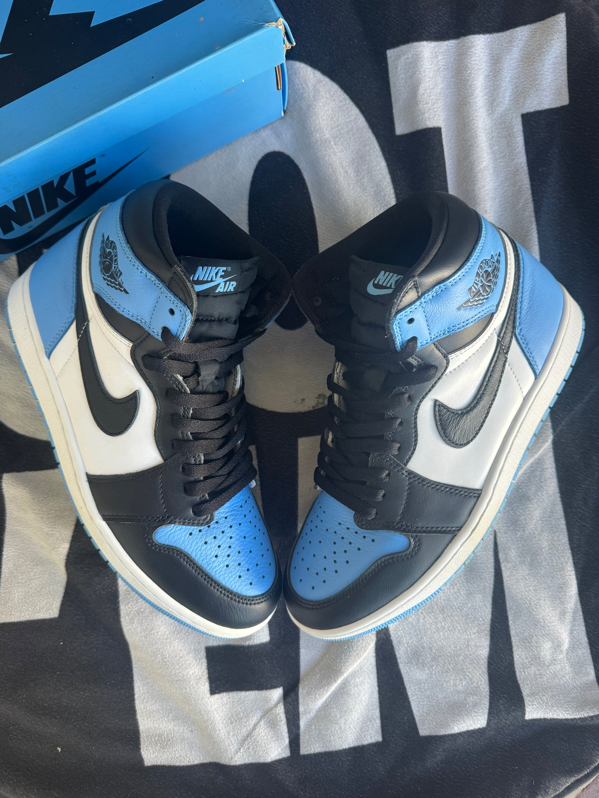 Jordan 1 High UNC Toe (Taille 44)
