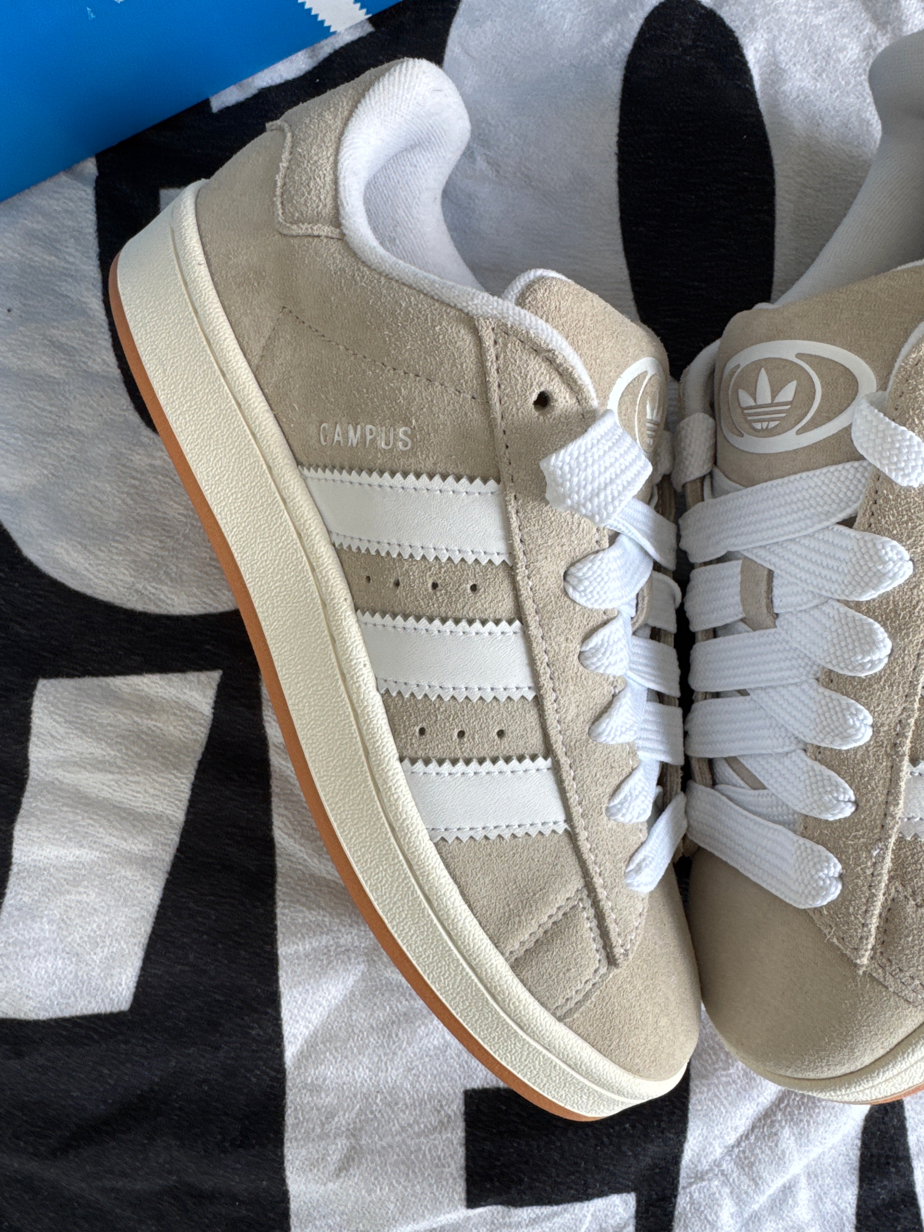 Adidas Campus 00s Blanch Cargo (Taille 42)