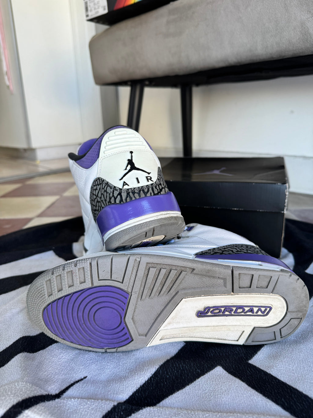 Jordan 3 Dark Iris (Taille 41)