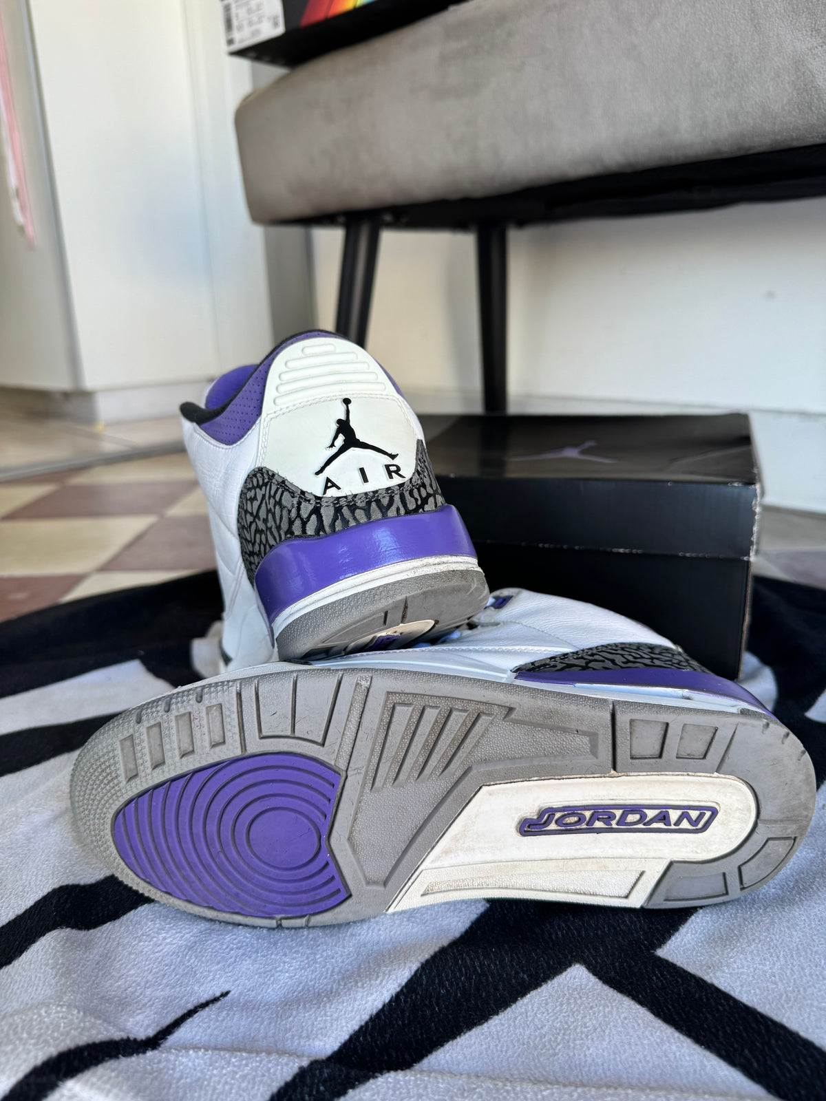 Jordan 3 Dark Iris (Taille 41)