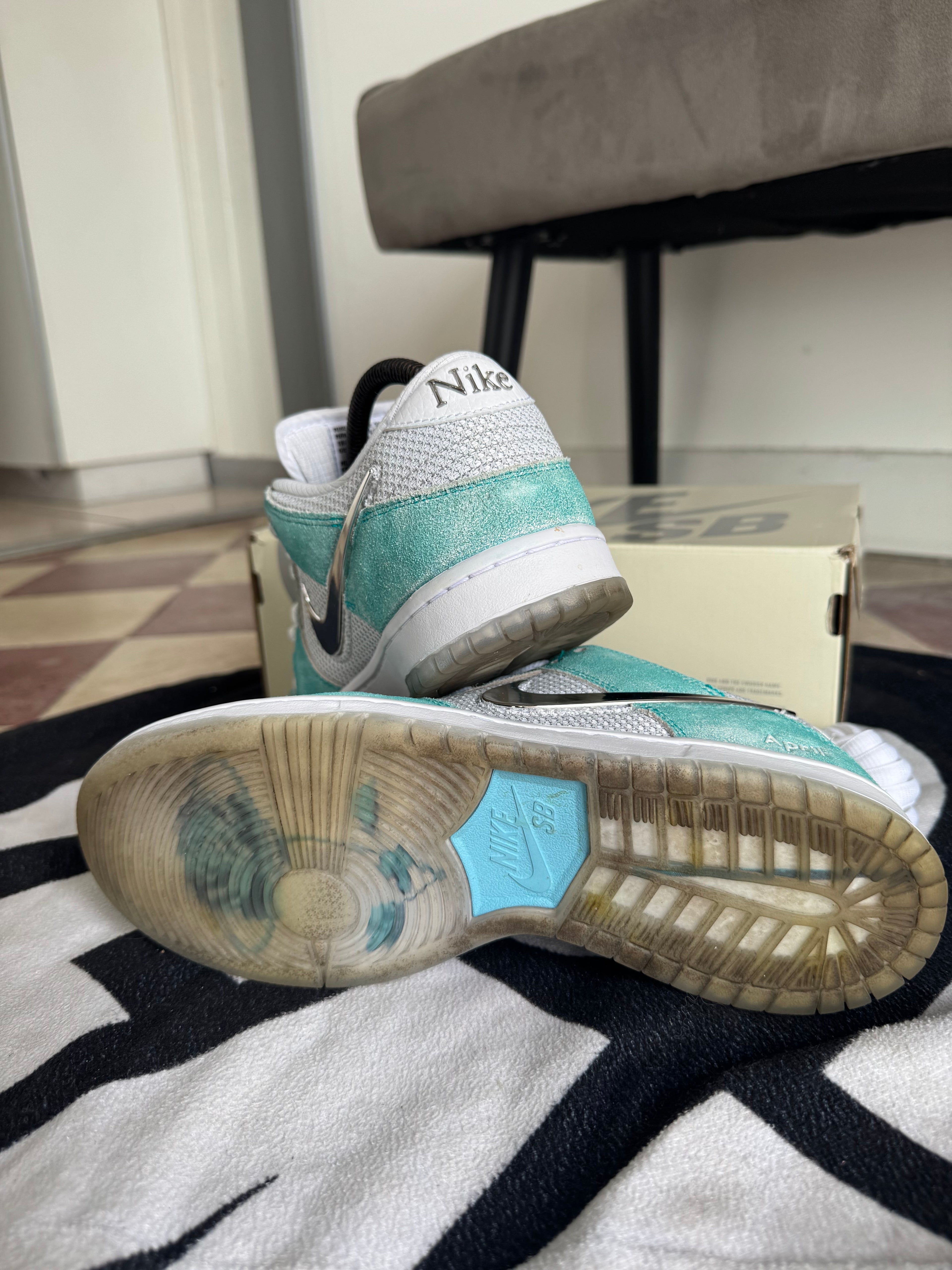 Nike SB Dunk Low April Skateboards (Taille 41)