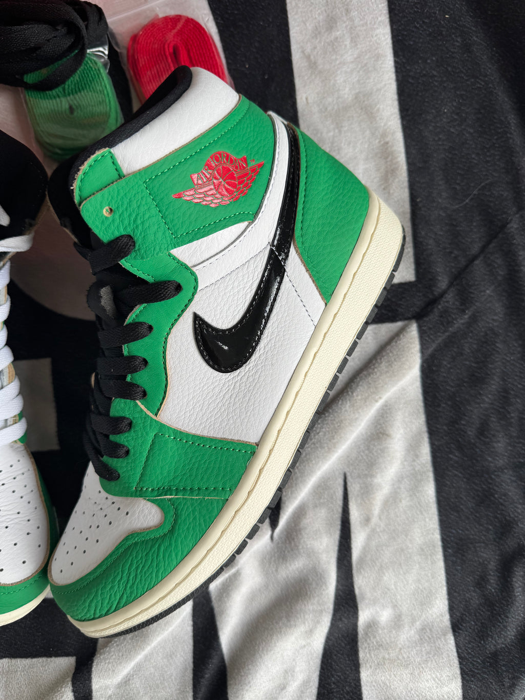 Jordan 1 High Lucky Green (Taille 42)