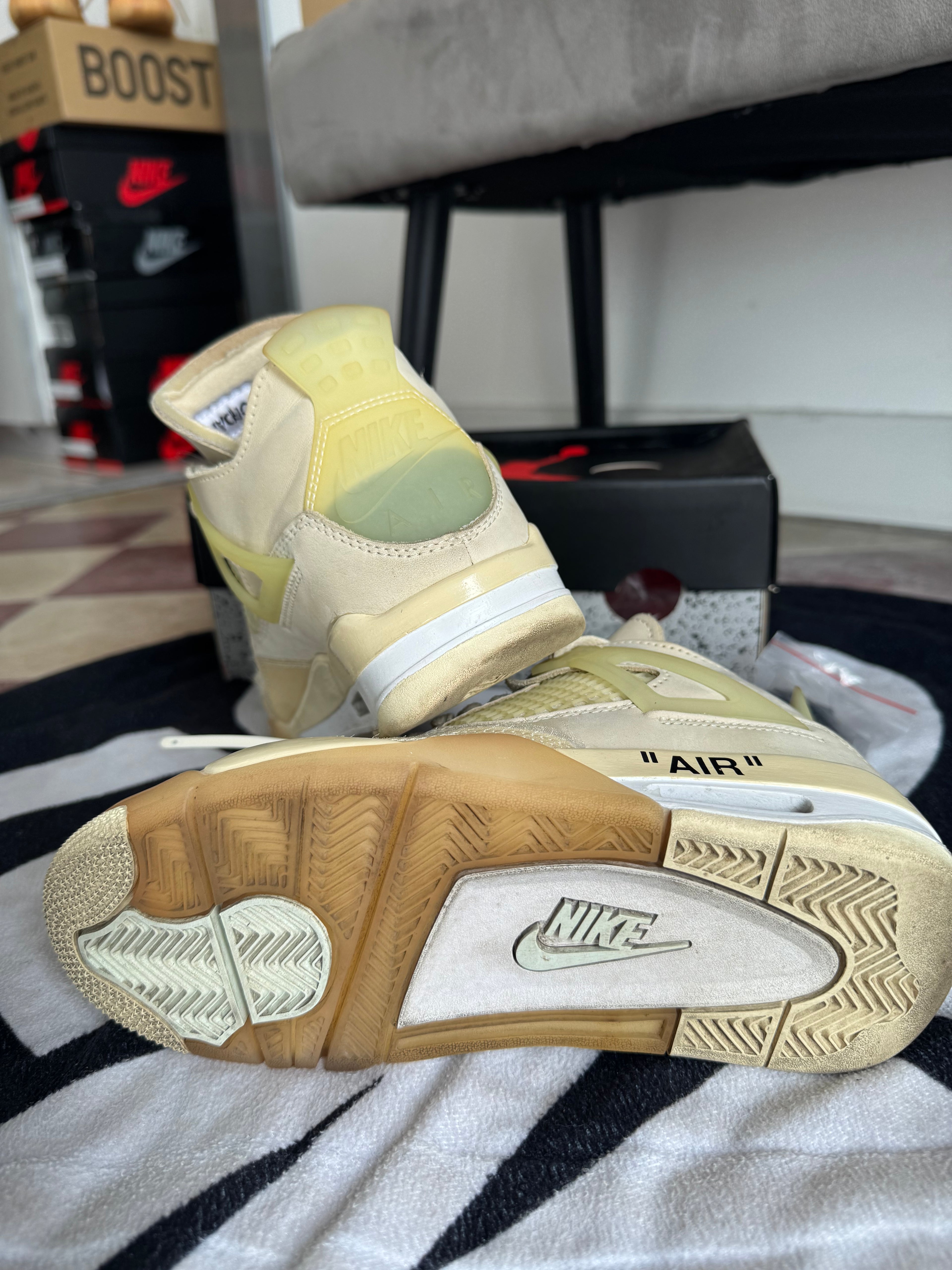 Jordan 4 Retro Off-White Sail (Taille 37.5)