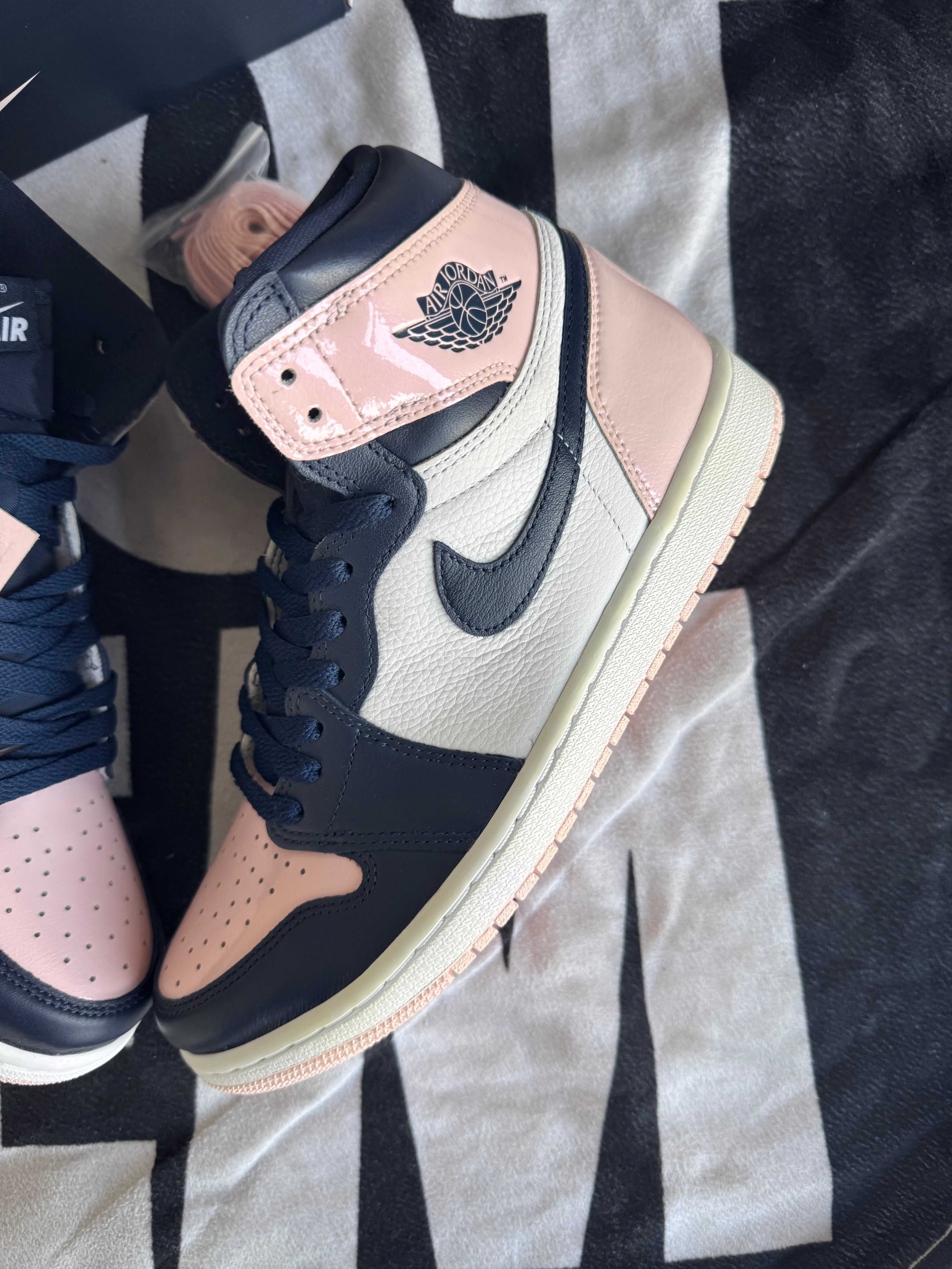 Jordan 1 High Atmosphere (Taille 42)