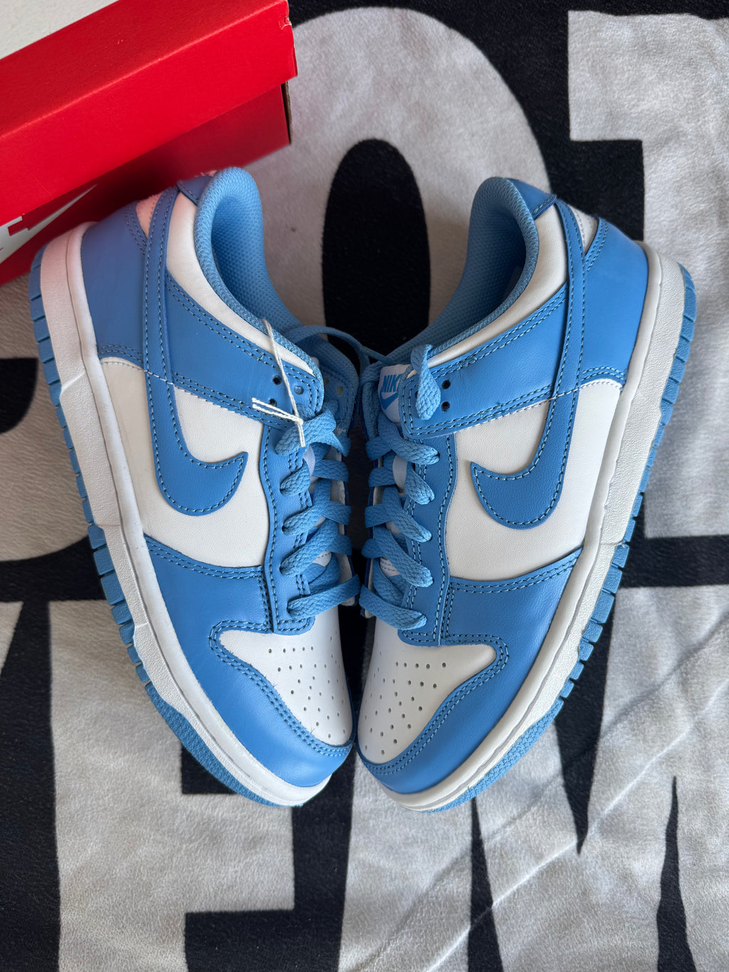 Nike Dunk Low UNC (Taille 36)