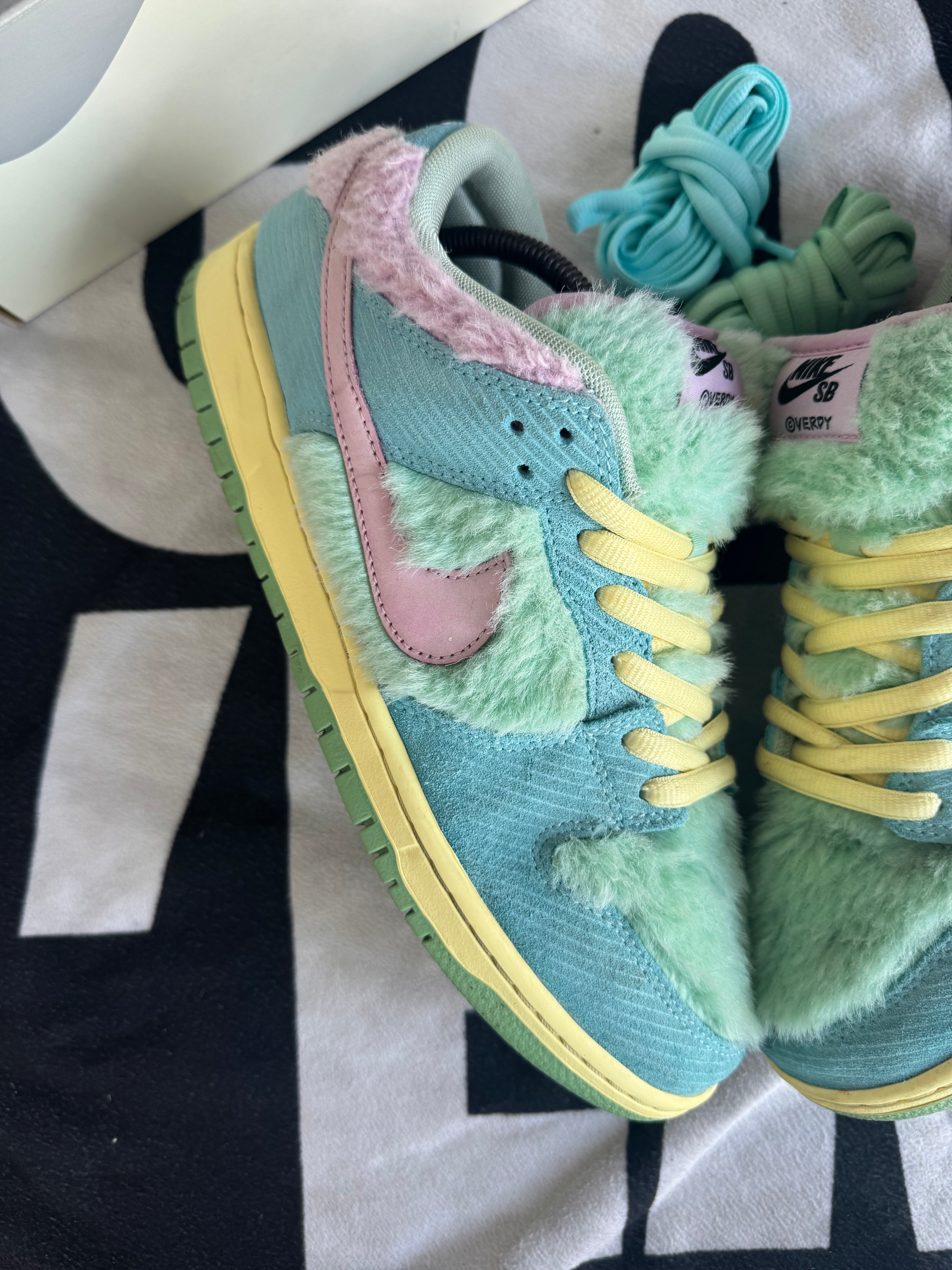 Nike SB Dunk Low Verdy Visty (Taille 44.5)