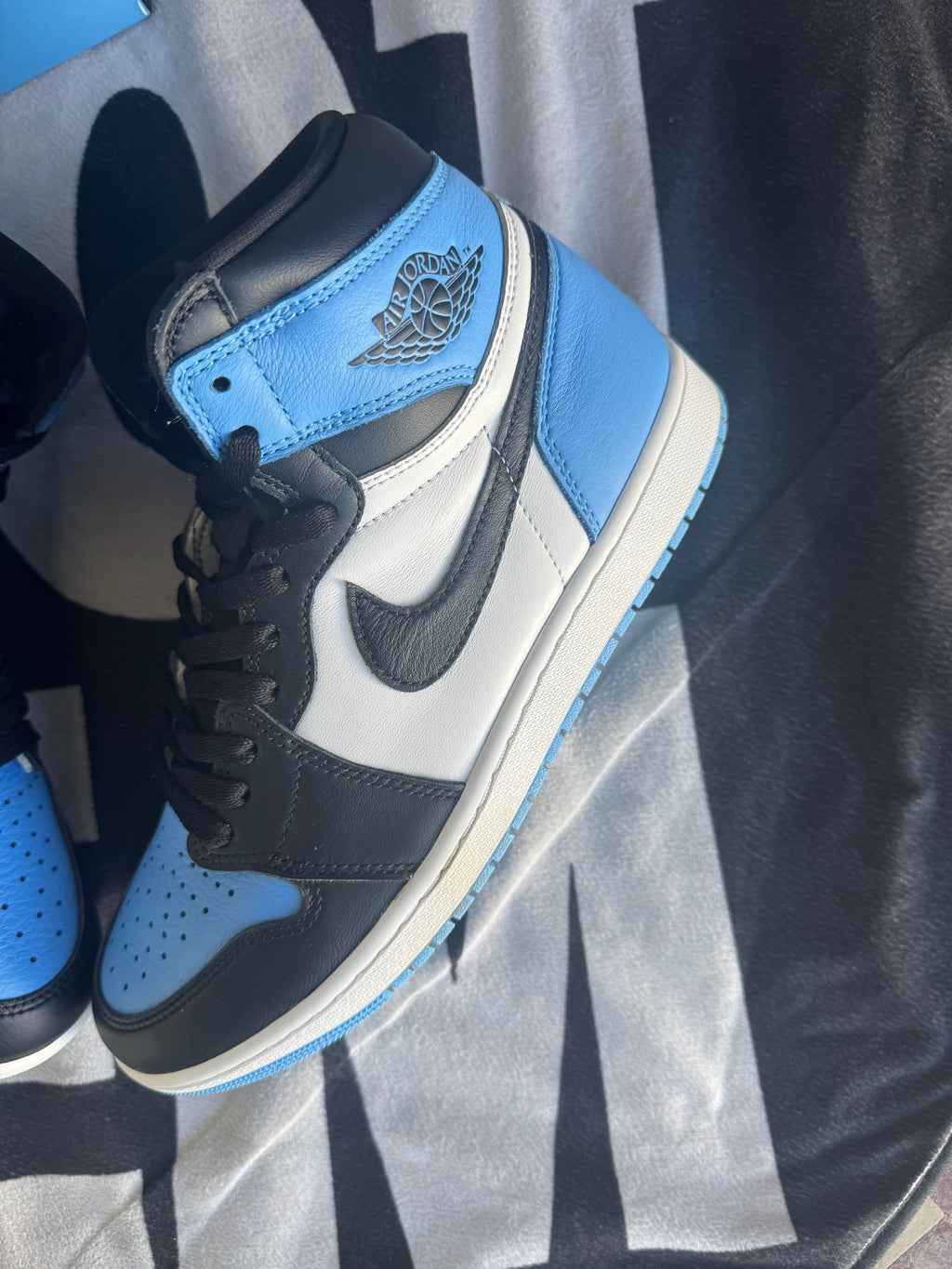 Jordan 1 High UNC Toe (Taille 44)