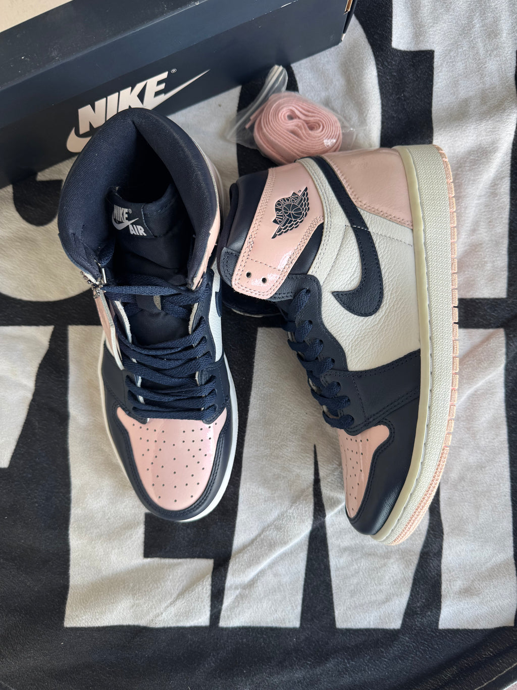 Jordan 1 High Atmosphere (Taille 42)