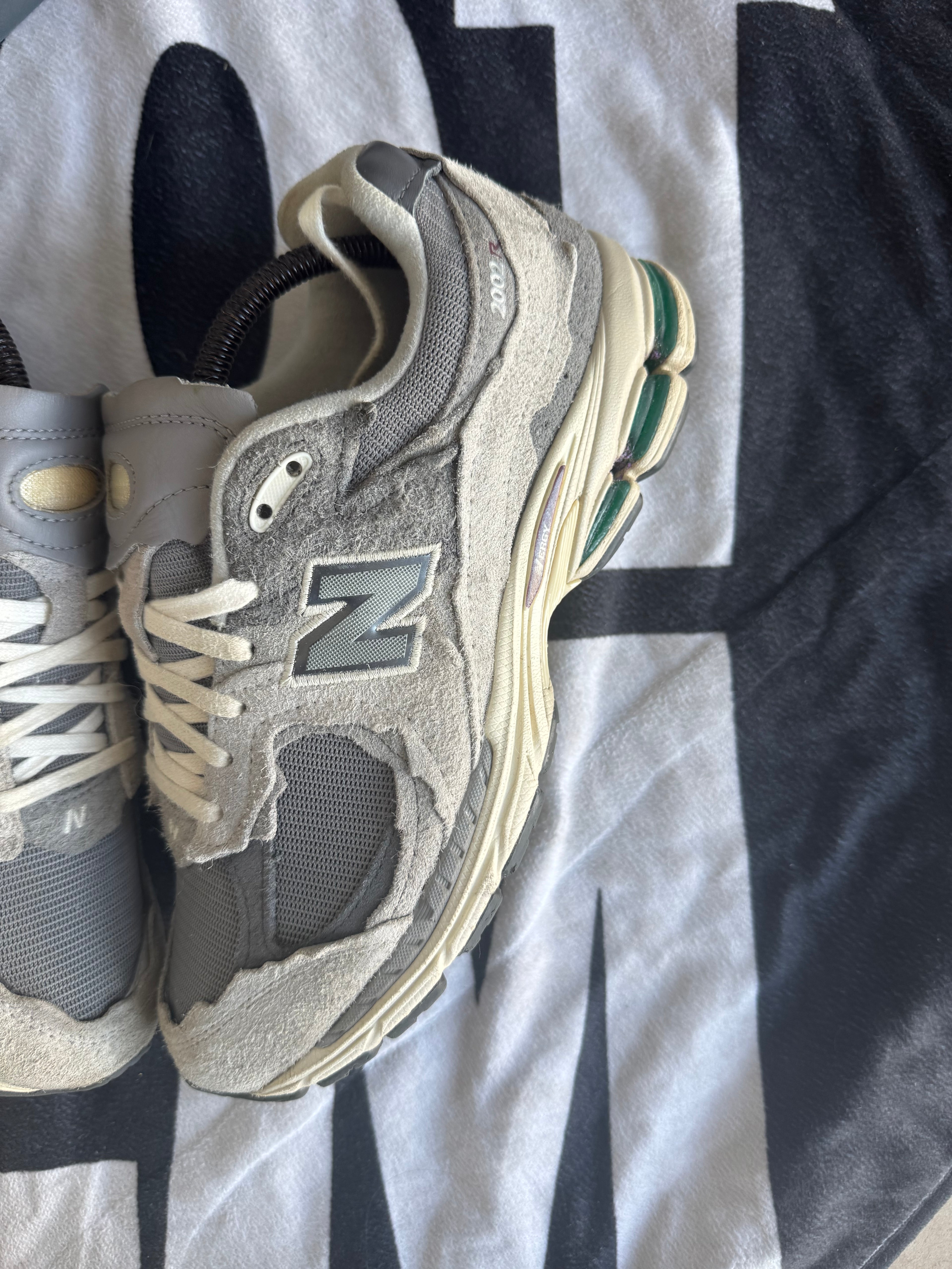 New Balance 2002R Protection Pack Rain Cloud (Taille 42)