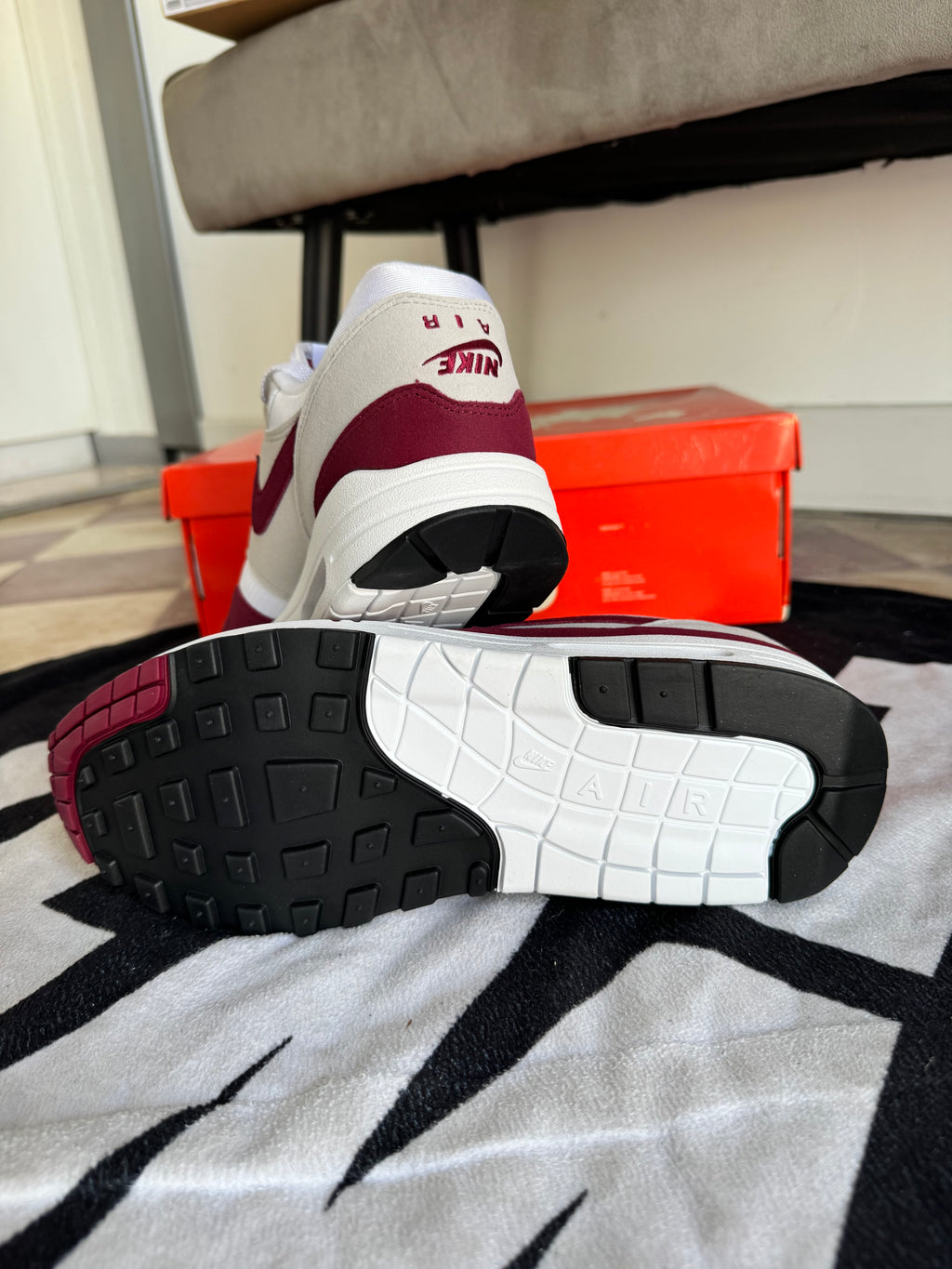 Nike Air Max 1 '87 Stranger Things Steve Harrington (Taille 45)