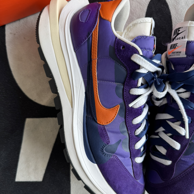 Nike Vaporwaffle sacai Dark Iris (Taille 44.5)
