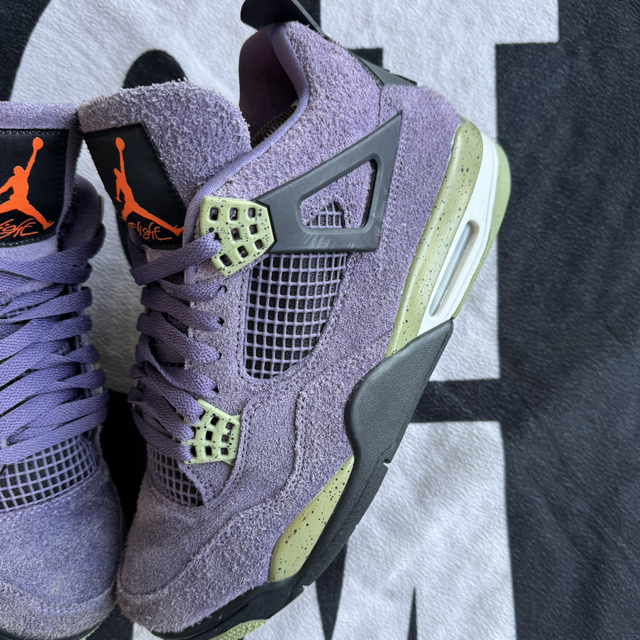Jordan 4 Canyon Purple wmns (Taille 44)