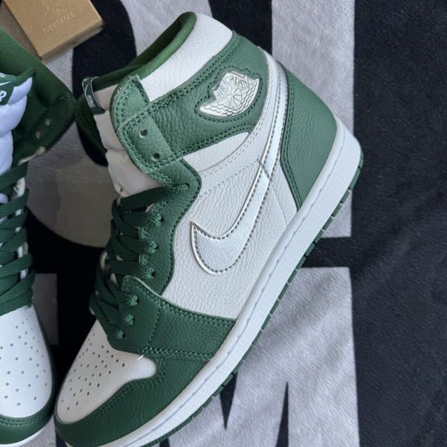 Jordan 1 High Gorge Green (Taille 44)