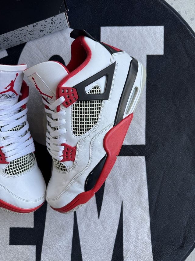 Jordan 4 Fire Red (Taille 47.5)
