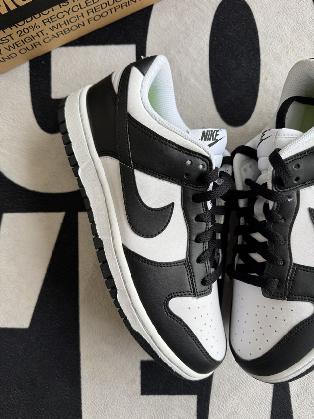 Nike Dunk Low Next Nature Panda (Taille 40)