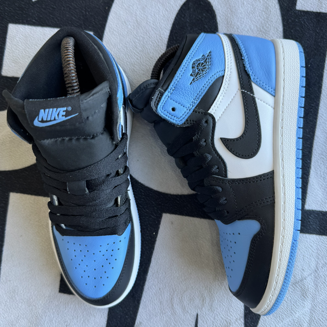 Jordan 1 High OG UNC Toe PS (Taille 35)