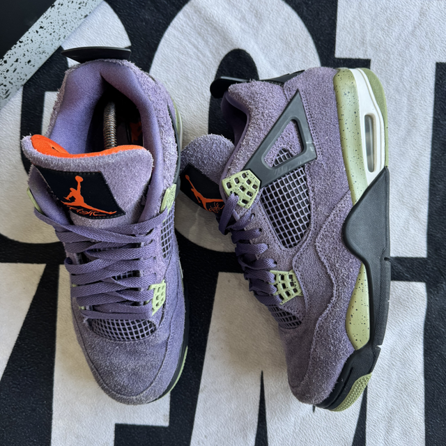 Jordan 4 Canyon Purple wmns (Taille 44)