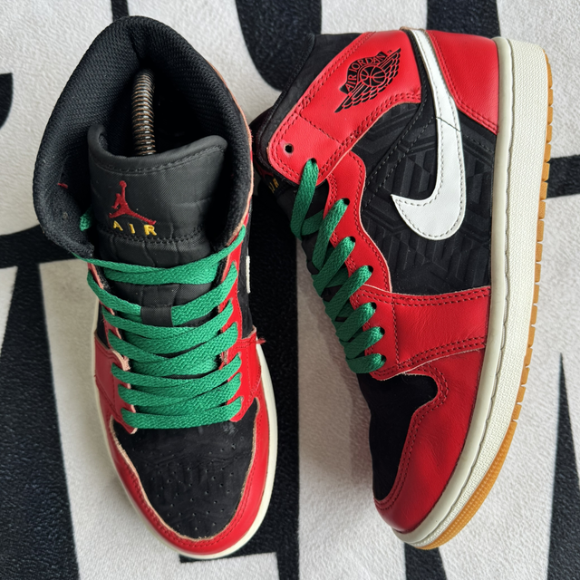 Jordan 1 Mid Christmas (Taille 40)