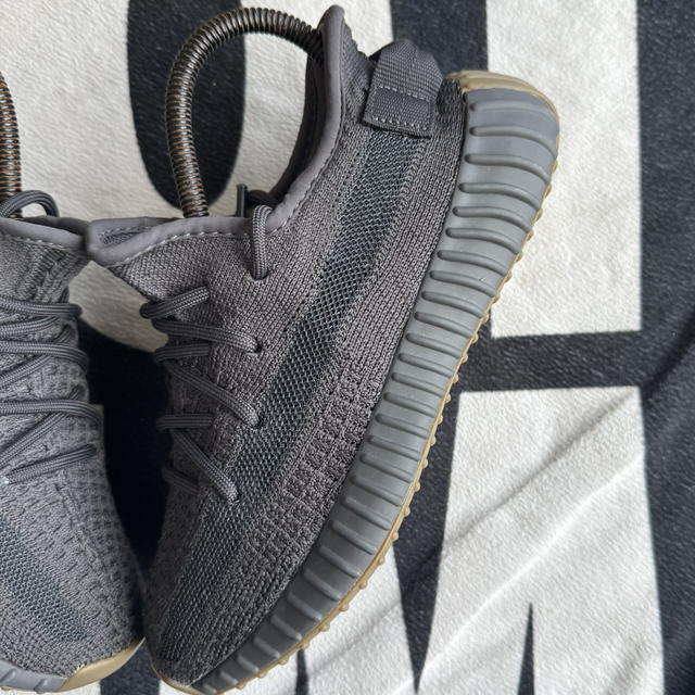 adidas Yeezy Boost 350 V2 Cinder (Taille 36)