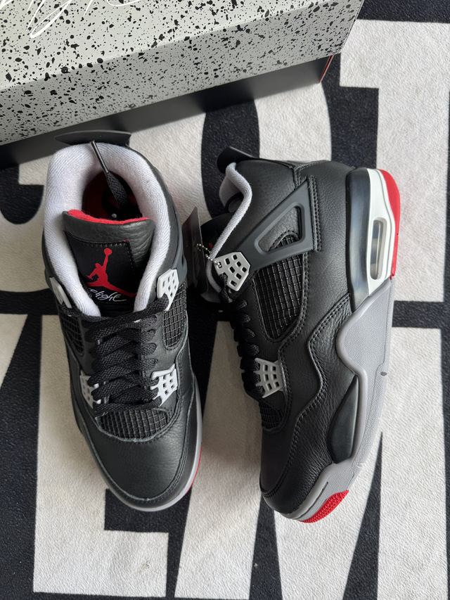 Jordan 4 Bred Reimagined (Taille 42)