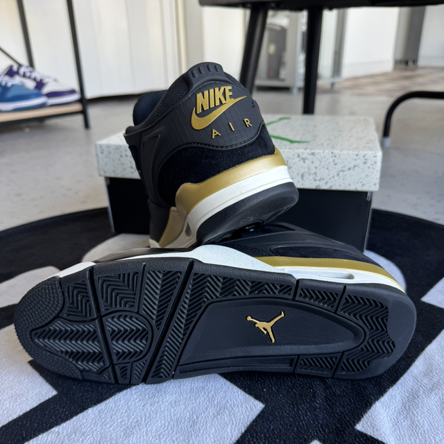 Jordan 4 RM DMP (Taille 44)