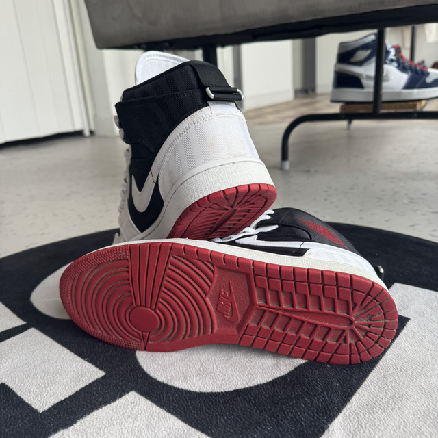 Jordan 1 Mid Utility Canvas White Black Gym Red wmns (Taille 44)