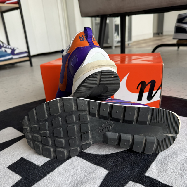 Nike Vaporwaffle sacai Dark Iris (Taille 44.5)