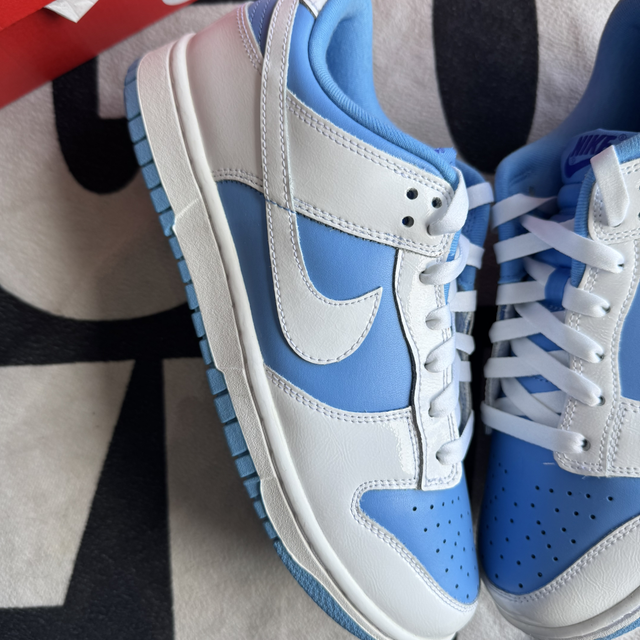 Nike Dunk Low Reverse UNC wmns (Taille 40)