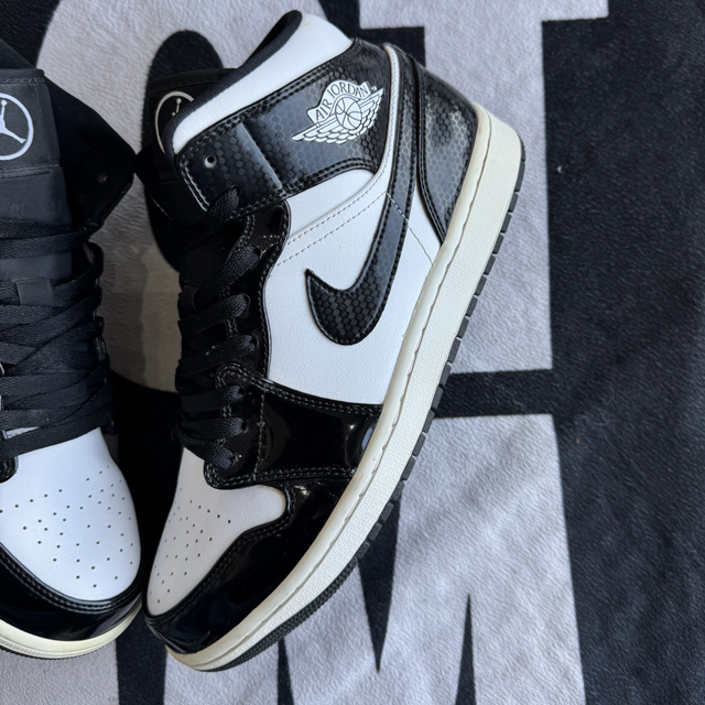 Jordan 1 Mid Carbon Fiber (Taille 44)