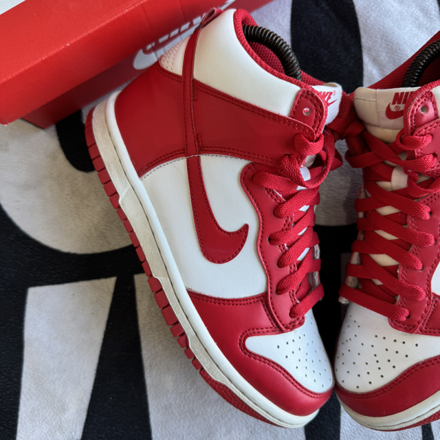 Nike Dunk High Championship White Red (Taille 36)