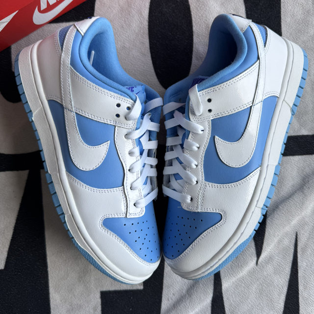 Nike Dunk Low Reverse UNC wmns (Taille 40)