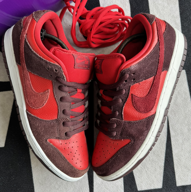 Nike SB Dunk Low Cherry (Taille 46)