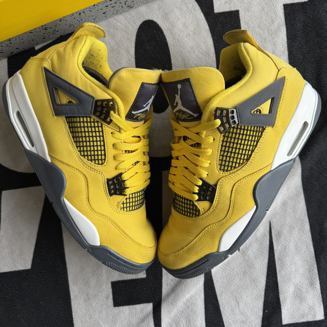 Jordan 4 Lightning (Taille 45)